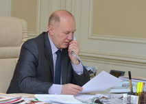 Председатель облисполкома Владимир Кравцов ответил на вопросы жителей Гродненщины во время прямой телефонной линии