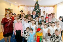 Новогодний утренник прошел в Понемуньском детском доме города Гродно