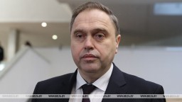 Председатель Гродненского облисполкома Владимир Караник дал интервью программе "Контуры" на телеканале ОНТ